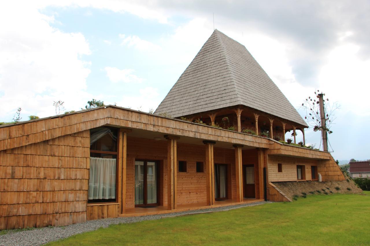 Casa Ralucai Moisei Exterior foto