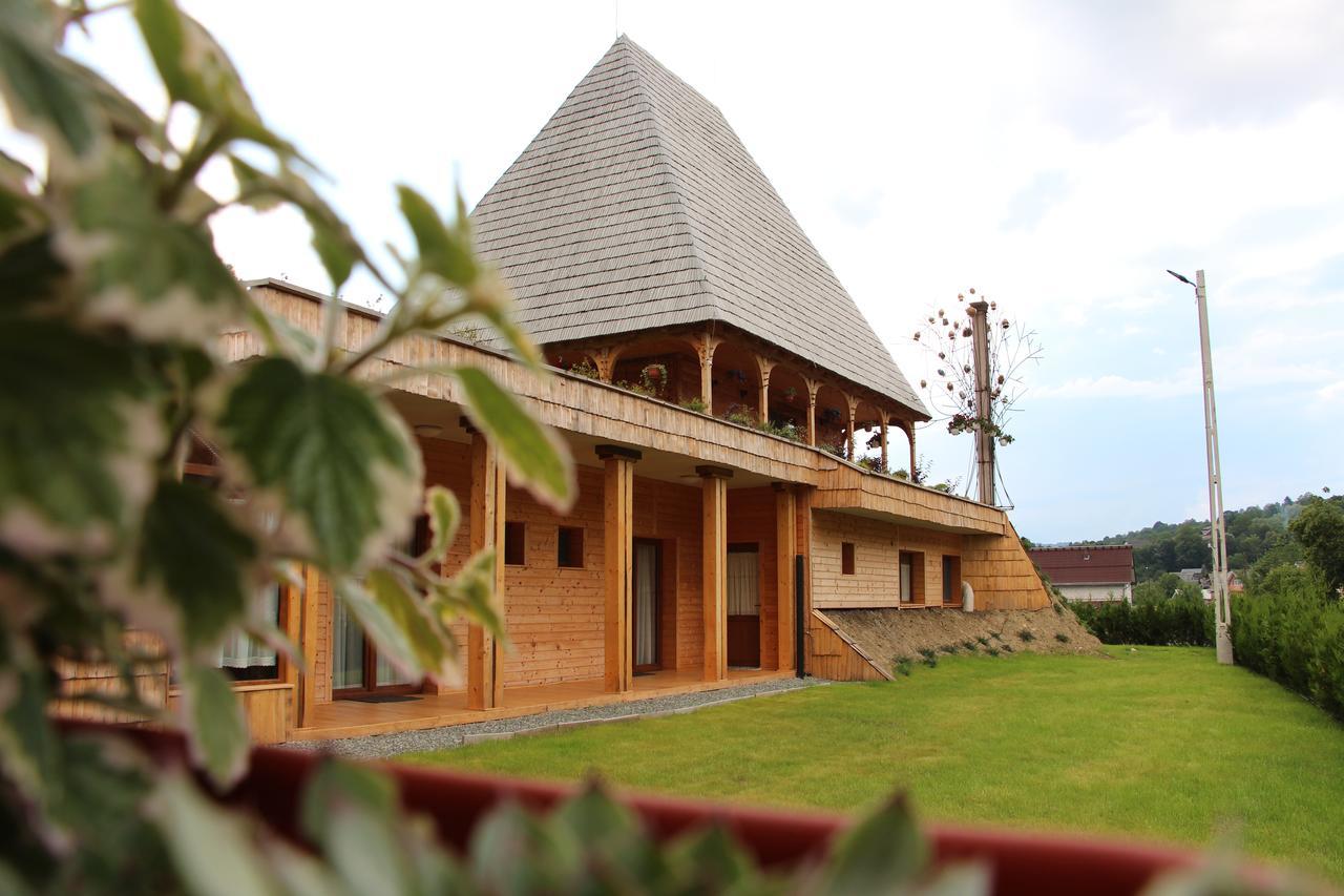 Casa Ralucai Moisei Exterior foto